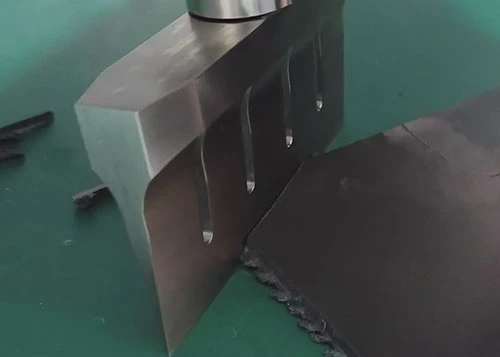Ultrasonic Cutter 6 Ultrasonic Cutter 6
